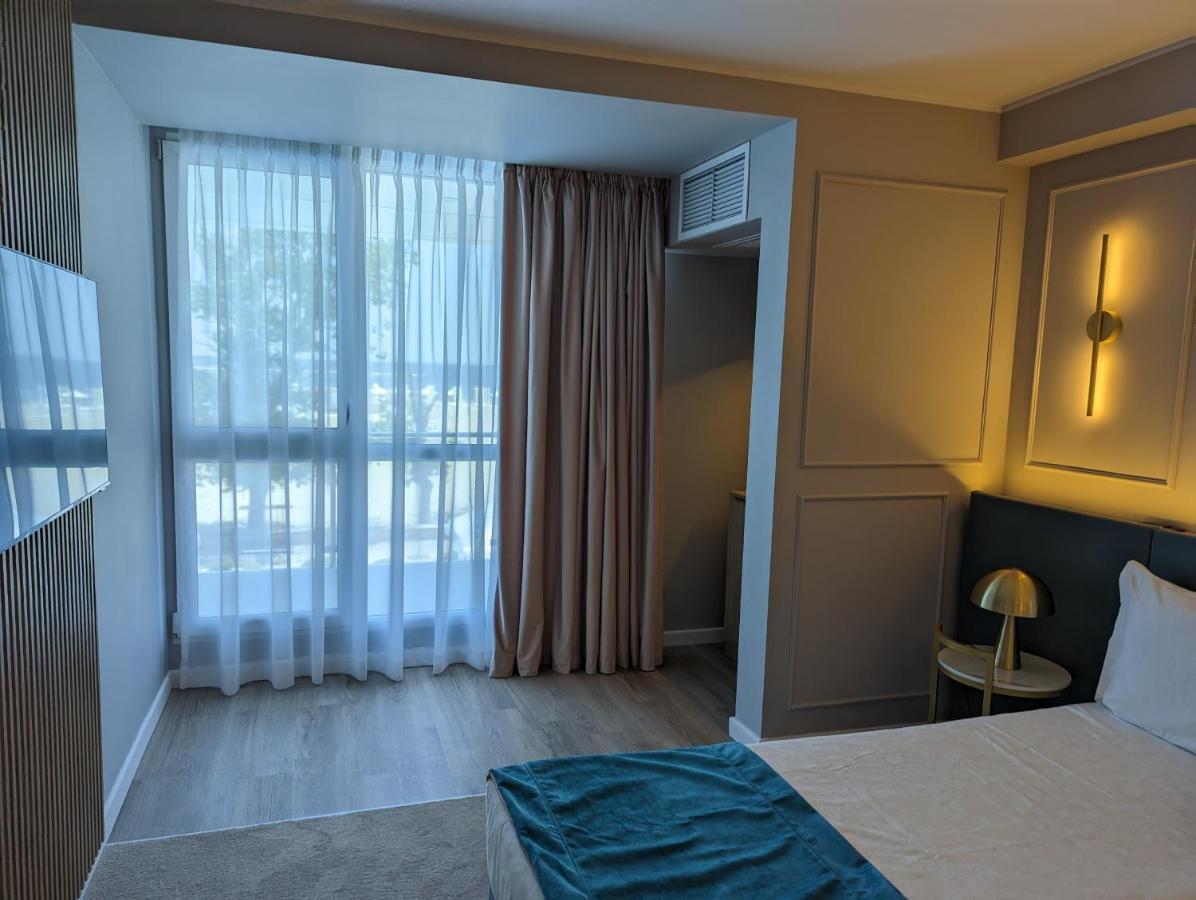 Bavaria Blu Hotel And Conference Centre Mamaia Bagian luar foto