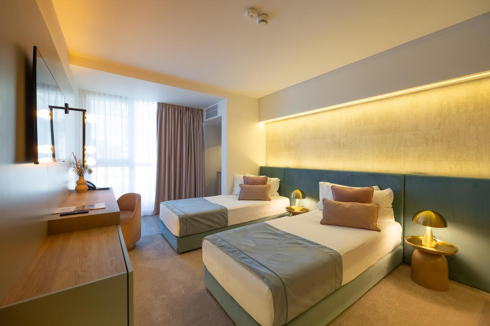 Bavaria Blu Hotel And Conference Centre Mamaia Bagian luar foto